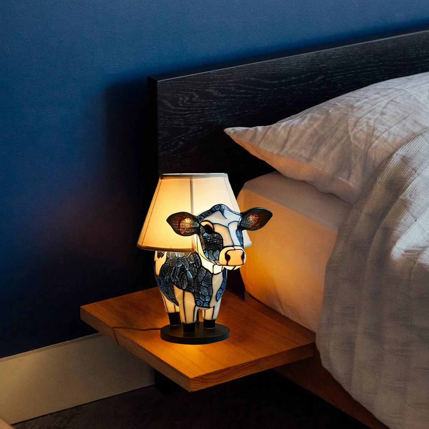 Beautiful Cow Table Lamp Bedside / Living Room